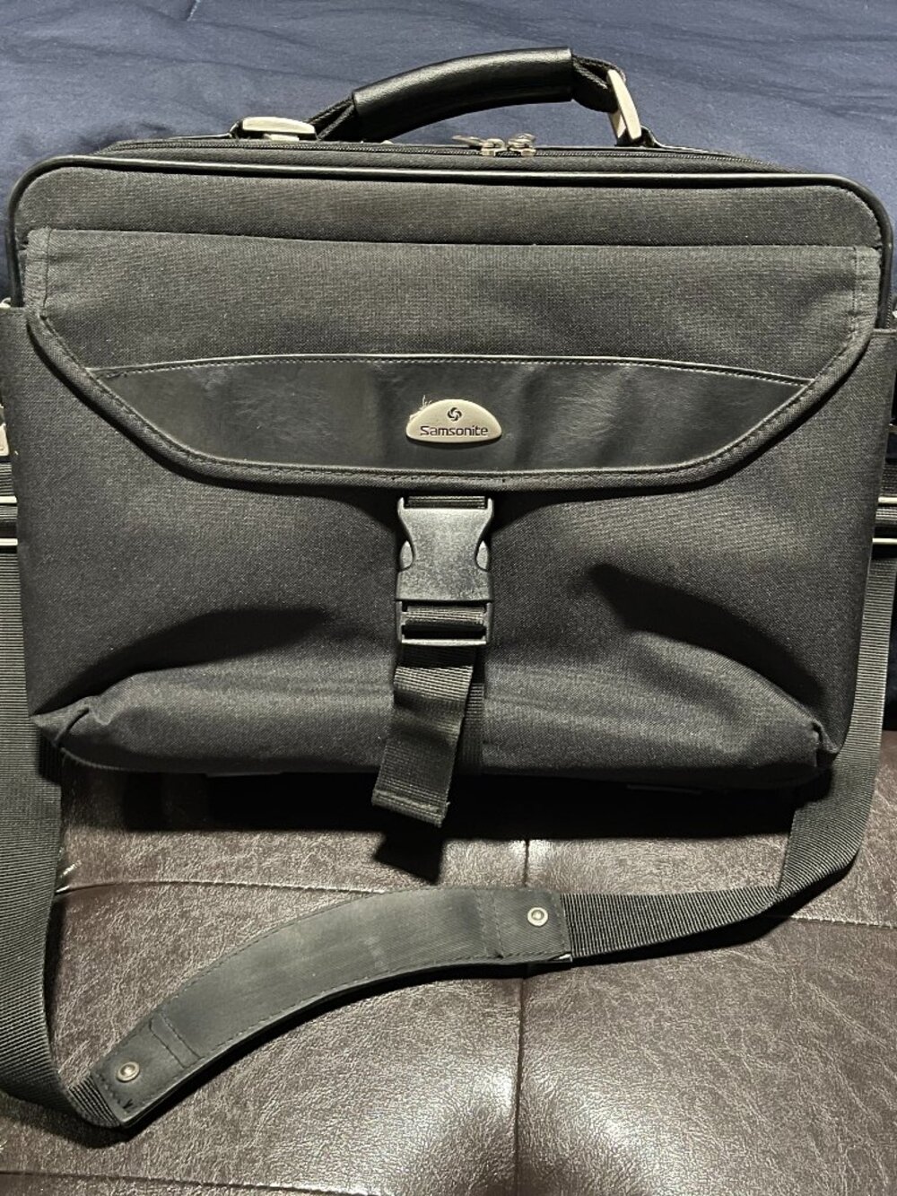 Share Samsonite Laptop Bag w/Strap